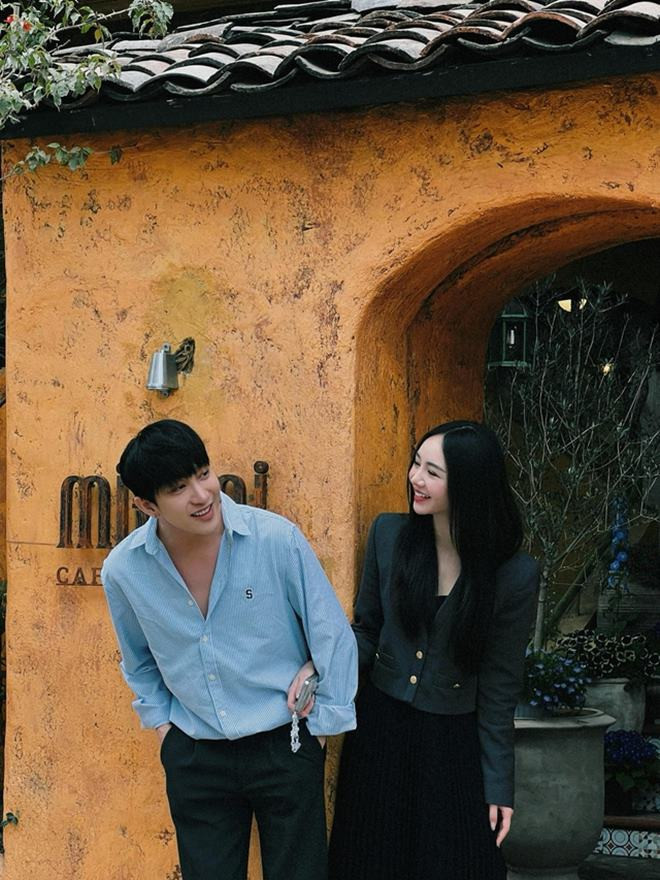 Tin đồn tình cảm của Quỳnh Kool và B Trần vẫn râm ran.