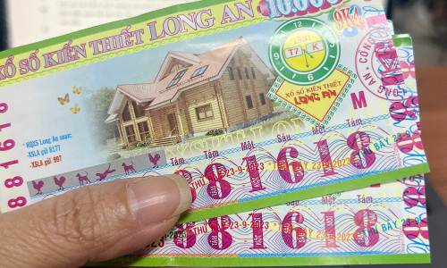 Có tiền nhờ trúng số, anh H bỗng tiêu xài phung phí