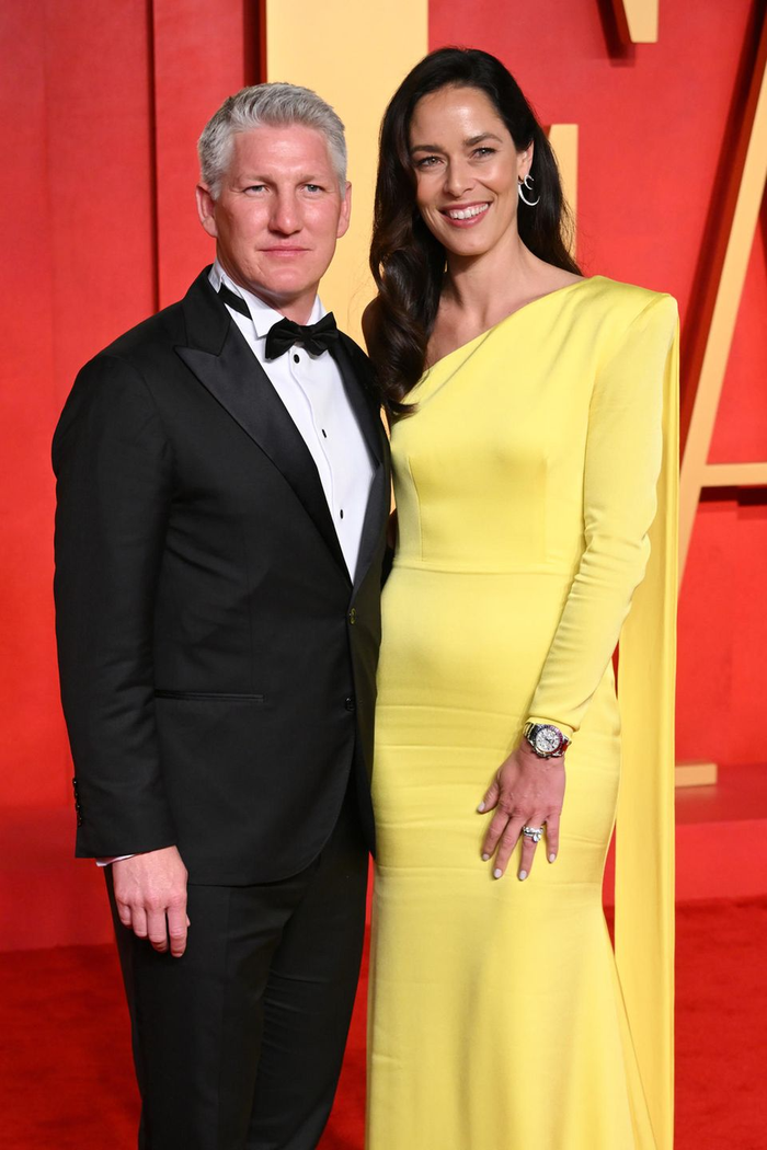 Ana Ivanovic - cựu vận động viên số 1 thế giới sở hữu 13 triêu Bảng Anh tài sản. 