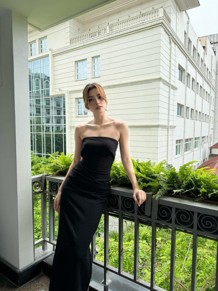 Vóc dáng của Hoa hậu Tiểu Vy. 