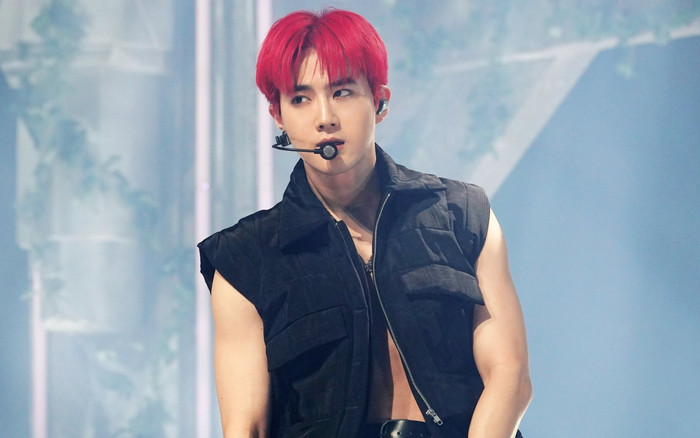 Suho (EXO) hủy bỏ show sát ngày diễn ra, nghi bị ế vé? Ảnh 2