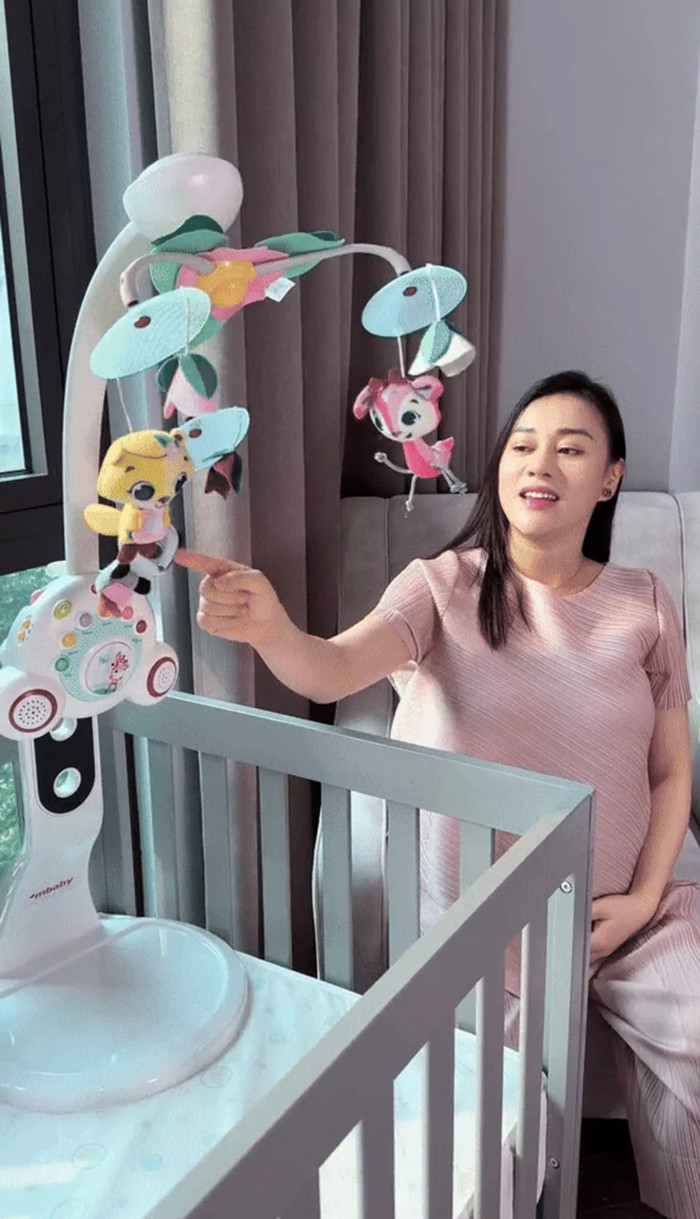 Ngắm không gian này, ai cũng phải trầm trồ vì quá đỗi dễ thương, sang - xịn - mịn.