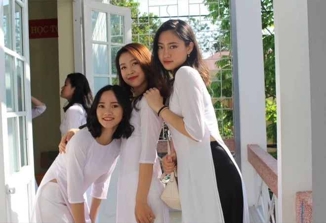 Chiều cao nổi bật của cô hồi cấp 3.