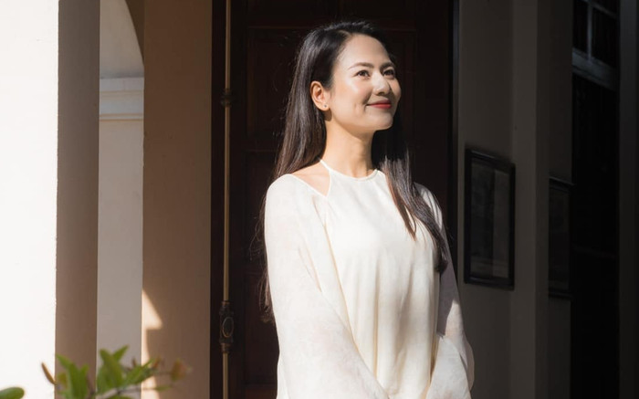 'Tình địch' Phương Oanh tái xuất 'lột xác' với phong cách nàng thơ khiến dân tình mê đắm đuối Ảnh 2
