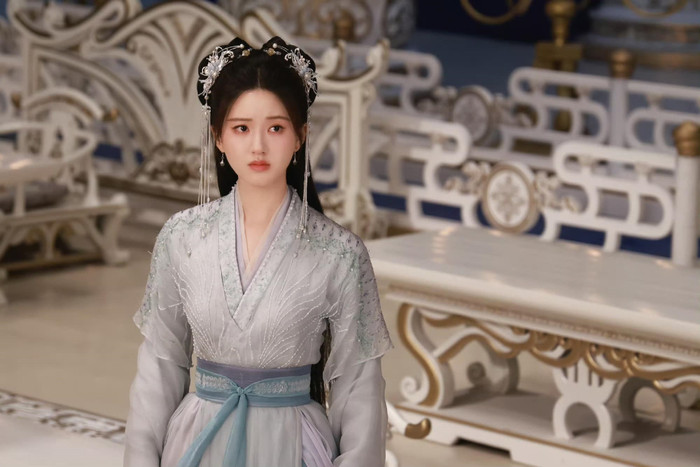 Thần Ẩn vẫn lọt top phim có chỉ số Vlinkage cao dù điểm douban và rating chỉ ở mức trung bình. 