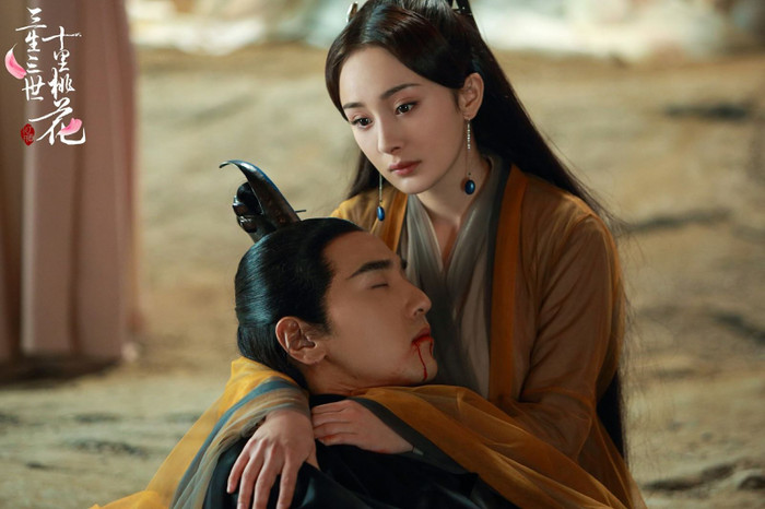 Tam Sinh Tam Thế Thập Lý Đào Hoa.