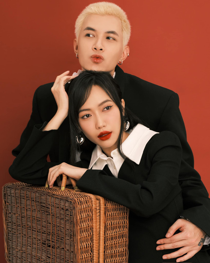 Anh Tú và Diệu Nhi ngày càng vui vẻ, hạnh phúc. Ảnh: FBNV