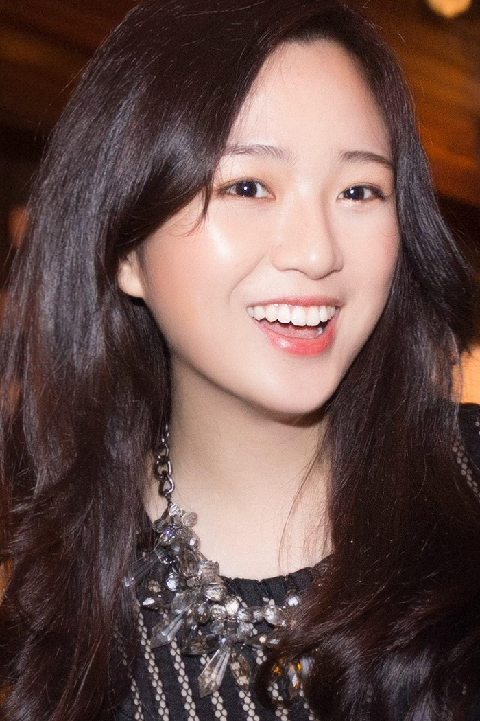 Con gái hoa hậu Giáng My sở hữu nét đẹp trong trẻo, dịu dàng.