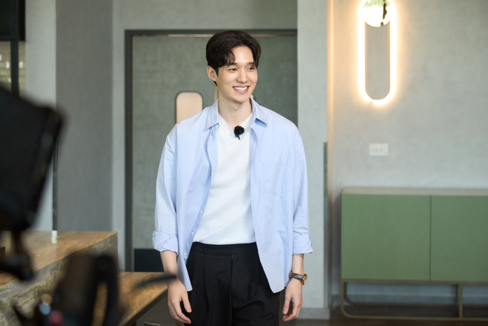 Sung Ieon, 29 tuổi, diễn viên kiêm người mẫu tại Hàn Quốc.