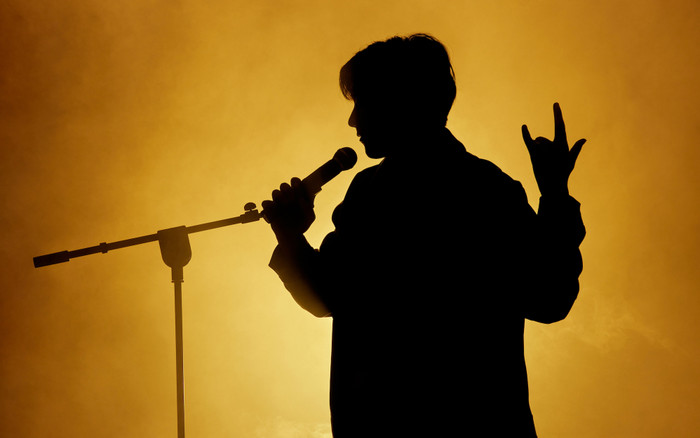 Một nam ca sĩ bị tuyên 1 năm 6 tháng tù, danh tính chưa được công bố Ảnh 2