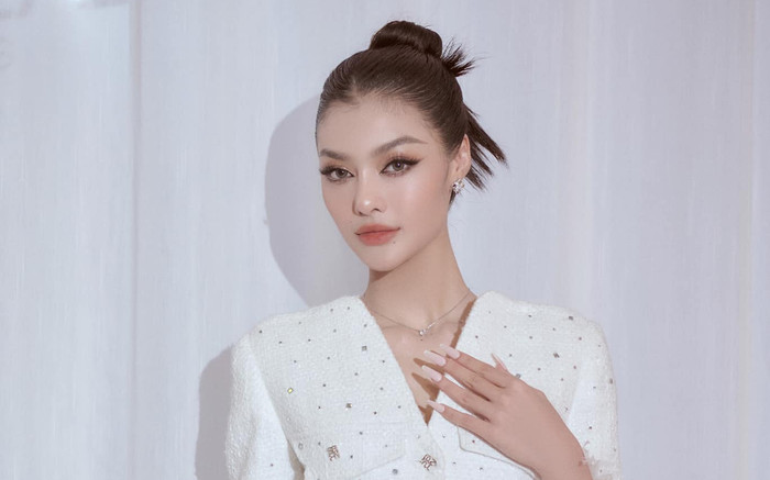 Á hậu Kiều Loan, Tường San làm mẹ ở 'tuổi đôi mươi' Ảnh 2