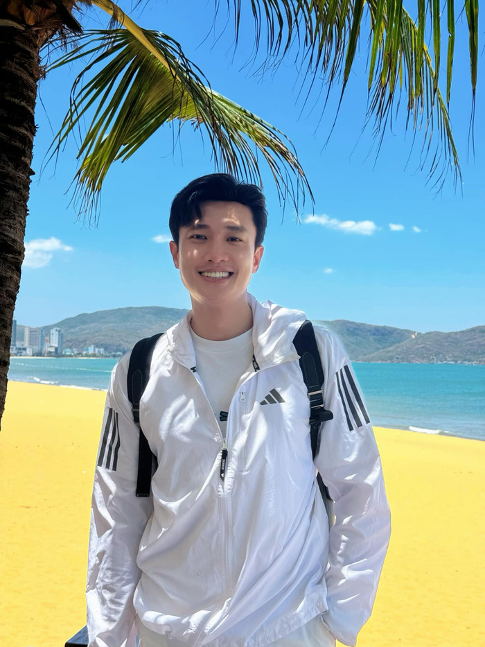 Diễn viên Quốc Trường hiện vẫn đang độc thân, tận hưởng cuộc sống ở tuổi U40.