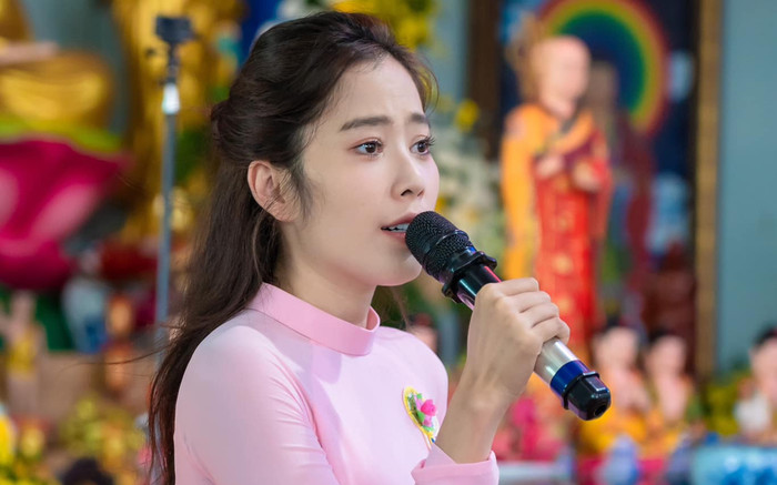 Nam Em: 'Tôi cô đơn trong chính căn bệnh của mình' Ảnh 2
