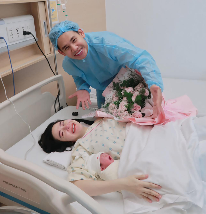 TikToker triệu view Gon Pink bất ngờ thông báo hạ sinh thành công con đầu lòng tại bệnh viện AIH. 