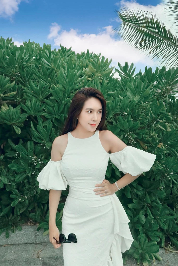 Minh Hà sở hữu vóc dáng đáng ngưỡng mộ