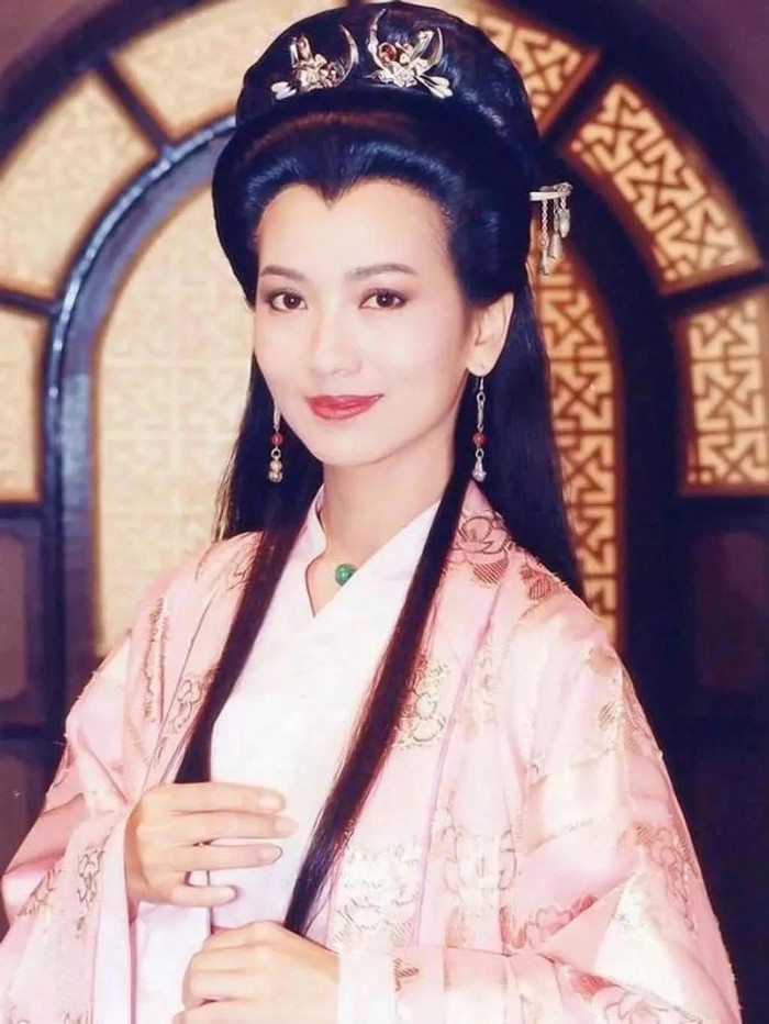 Triệu Nhã Chi trong Bạch Nương Tử Truyền Kỳ 1992.