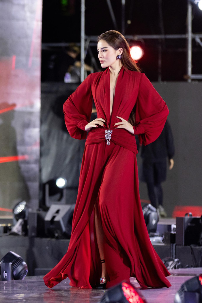 10 năm trước từng là Hoa hậu Việt Nam 2014 nhưng đến hiện tại Miss Universe Vietnam 2024, 