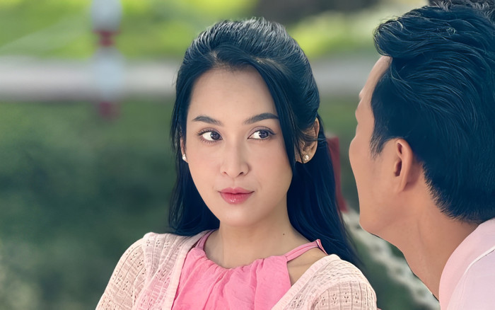 Diễn viên Tú Vi 'Cổng Mặt Trời' khoe bụng bầu vượt mặt, tiết lộ chuyện mang thai lần 5 ở tuổi U40? Ảnh 2