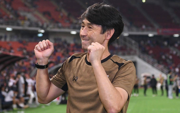 Bài tủ của HLV Thái Lan cho Nguyễn Xuân Son Ảnh 2