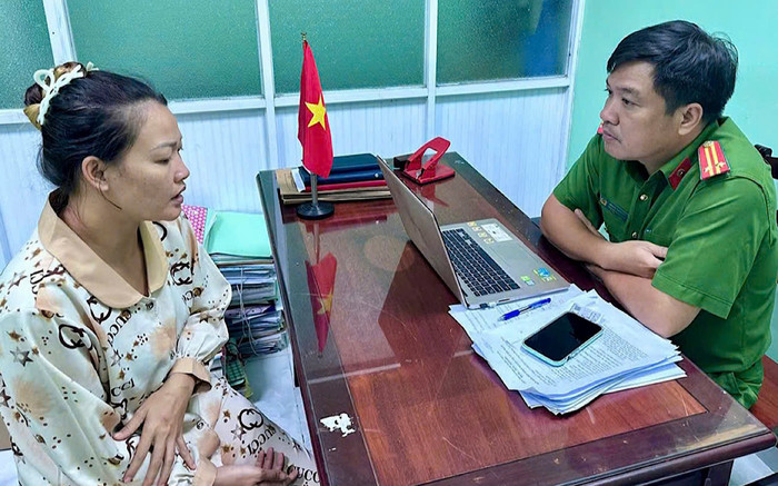 Bắt khẩn cấp Nguyễn Thuỳ Trang vì đánh nhân viên gác tàu gãy mũi Ảnh 2