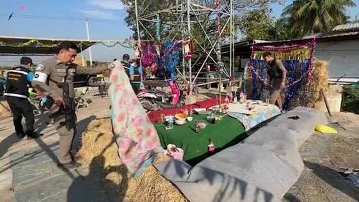 Con trai hứa về nhà đón năm mới, người mẹ gục ngã vì cuộc gọi sau đó Ảnh 2