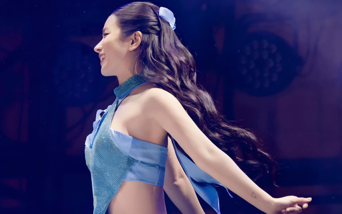 Nữ DJ bị đuổi vì ăn mặc kín đáo, từng khóc 7 ngày 7 đêm do sửa mũi hỏng Ảnh 2