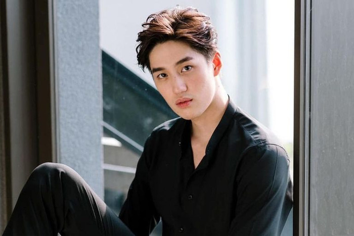 Tor Thanapob là một trong những mỹ nam đình đám của làng giải trí Thái Lan.&nbsp;