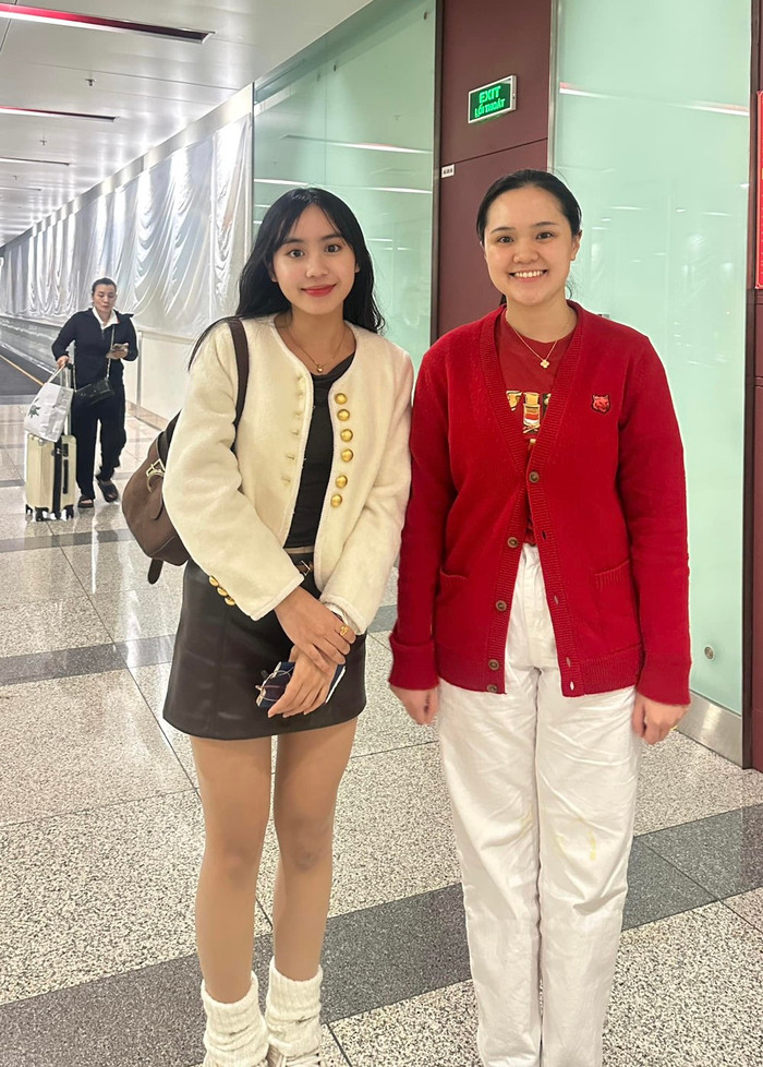 Cách phối đồ hiệu của vợ Duy Mạnh tiếp tục bị công chúng đưa ra bàn luận. (Ảnh: Maysaa - Cô gái Lào)