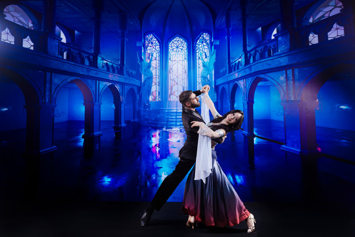 Kết thúc phần trình diễn của Minyoung và Ganev, giám khảo Chí Anh cho 9 điểm, giám khảo Sandra cho 8.5 điểm, giám khảo Khánh Thi cho 8.5 điểm và giám khảo Trần Ly Ly là 8.5 điểm và giám khảo Phan Hiển cho 8.5 điểm.