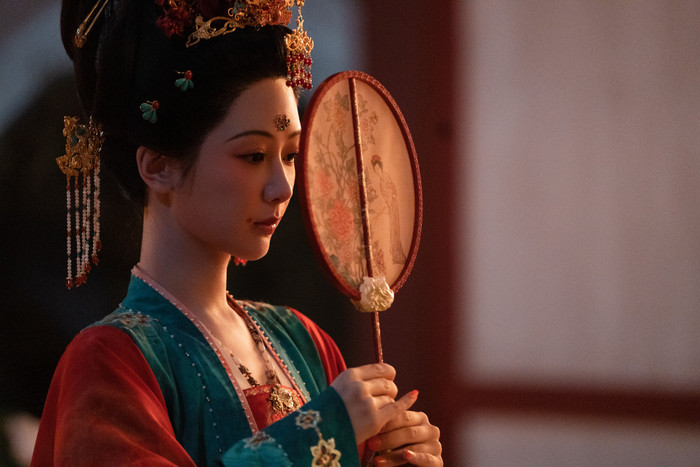 Phim Quốc sắc phương hoa của Dương Tử và Lý Hiện lập nhiều thành tích khủng dù chỉ mới lên sóng. 