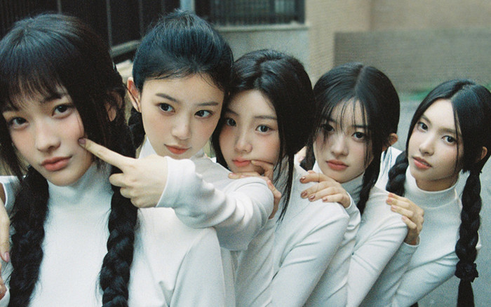 ILLIT thiệt hại nặng nề vì Min Hee Jin Ảnh 2