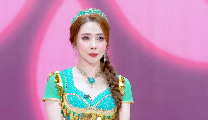 Showbiz 24h: Trước đó Quỳnh Nga và Tihomir vốn là bạn nhảy của nhau trong đêm thi Standard. Ảnh: Chụp màn hình