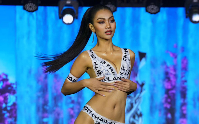 Cuộc thi Hoa hậu để thí sinh diện bikini quấn băng keo, trình diễn uốn éo gây phản cảm Ảnh 2