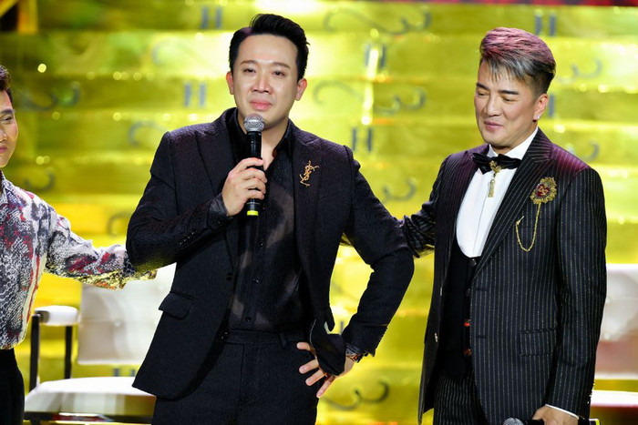 Trấn Thành khóc nghẹn nói về 'hào quang rực rỡ' của đời nghệ sĩ. (Ảnh Sưu tầm)