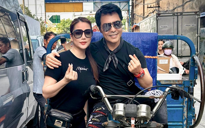 Người đàn ông ngoại quốc thoải mái khoác vai Trương Ngọc Ánh là ai? Ảnh 2