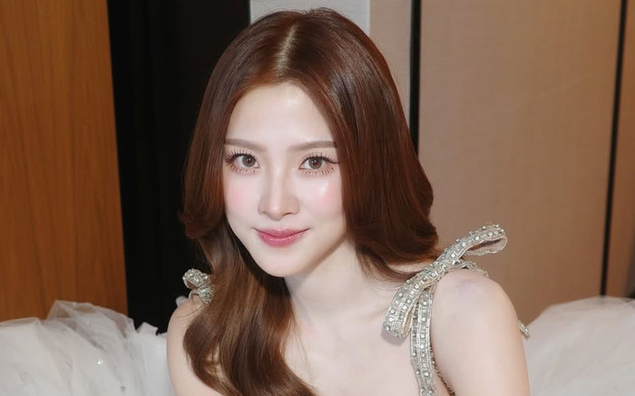 Mỹ nhân phim 18+ Baifern Pimchanok hạnh phúc báo tin vui Ảnh 2