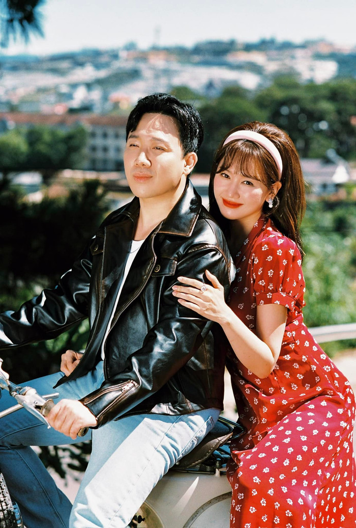 Trấn Thành và Hari Won đồng hành, chia sẻ với nhau từ công việc đến cuộc sống hàng ngày. (Ảnh FBNV)