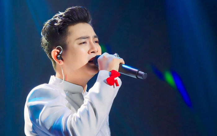 Chuyện gì đang xảy ra với Hoài Lâm? Ảnh 2