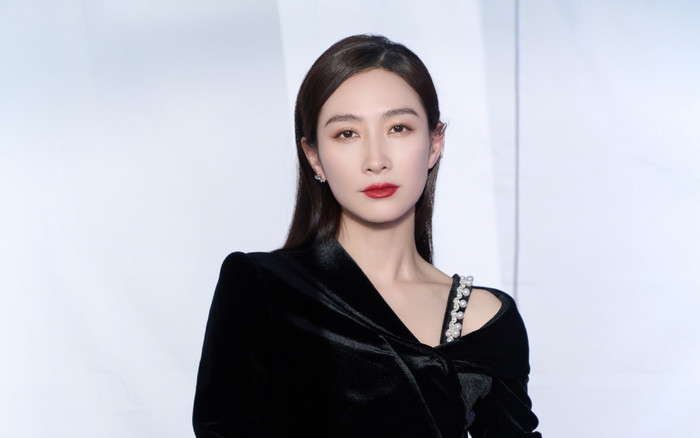 Nữ diễn viên từng suýt bị xâm hại, nhận 'gạch đá' hơn 10 năm vì vai phản diện Ảnh 2