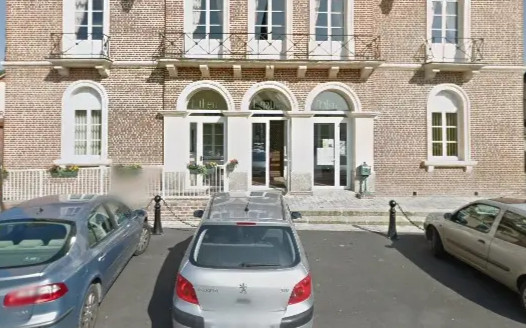 Người đàn ông giàu có qua đời, để lại 260 tỷ cho toàn bộ người dân thị trấn Ảnh 2