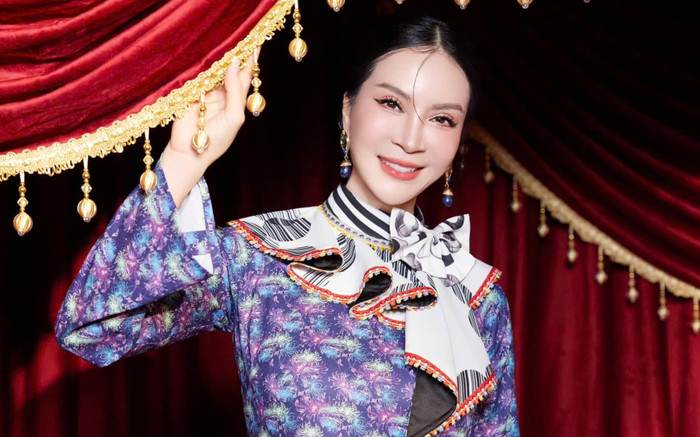 MC Thanh Mai diện áo dài khoe nhan sắc phát sáng ở tuổi U50 Ảnh 2