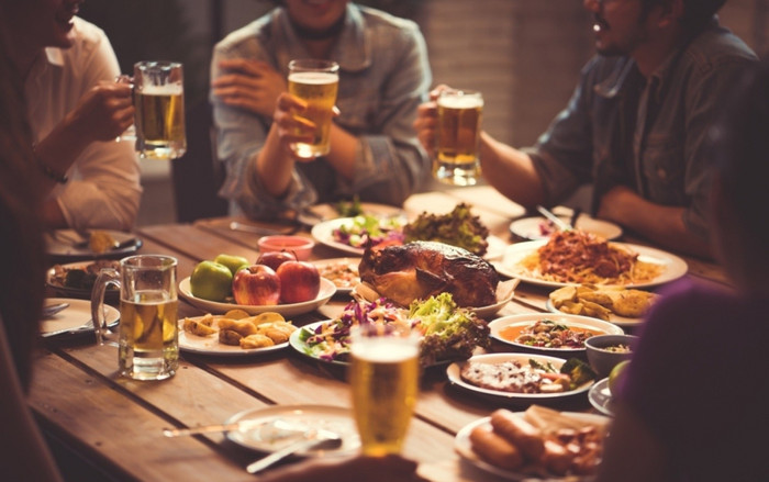 Những loại thịt đại kỵ với rượu bia: Cảnh báo không thể bỏ qua trong ngày Tết Ảnh 2