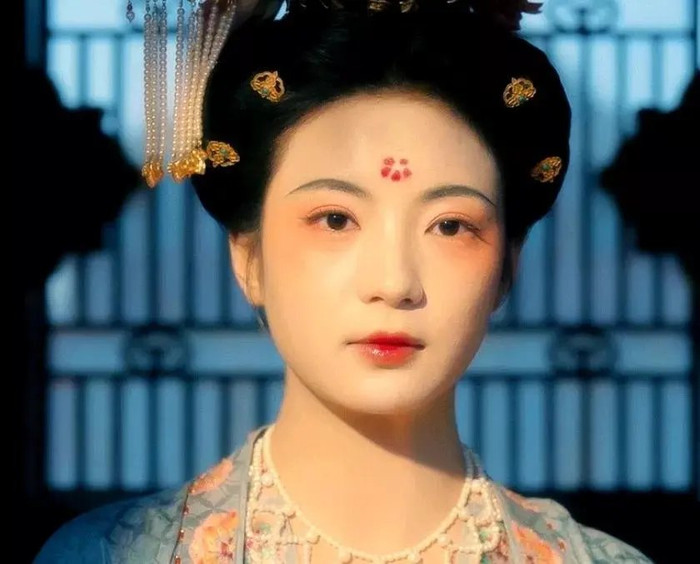 Trương Nhã Khâm được đánh giá cao về nhan sắc.