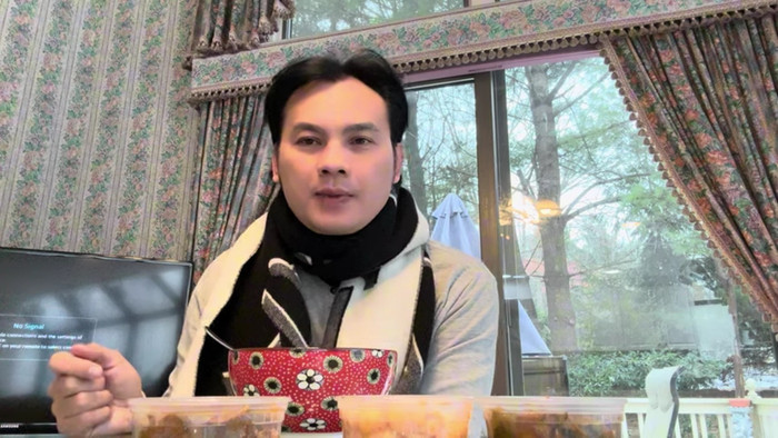 NSƯT Kim Tiểu Long mắc bệnh đau bao tử, có nguy cơ mắc ung thư. (Ảnh chụp màn hình)