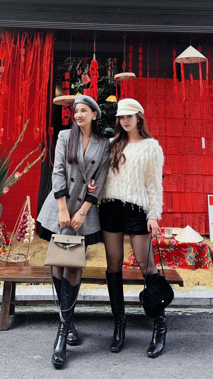 Quỳnh Kool đọ sắc với 'bà trùm kim cương' Lã Thanh Huyền.