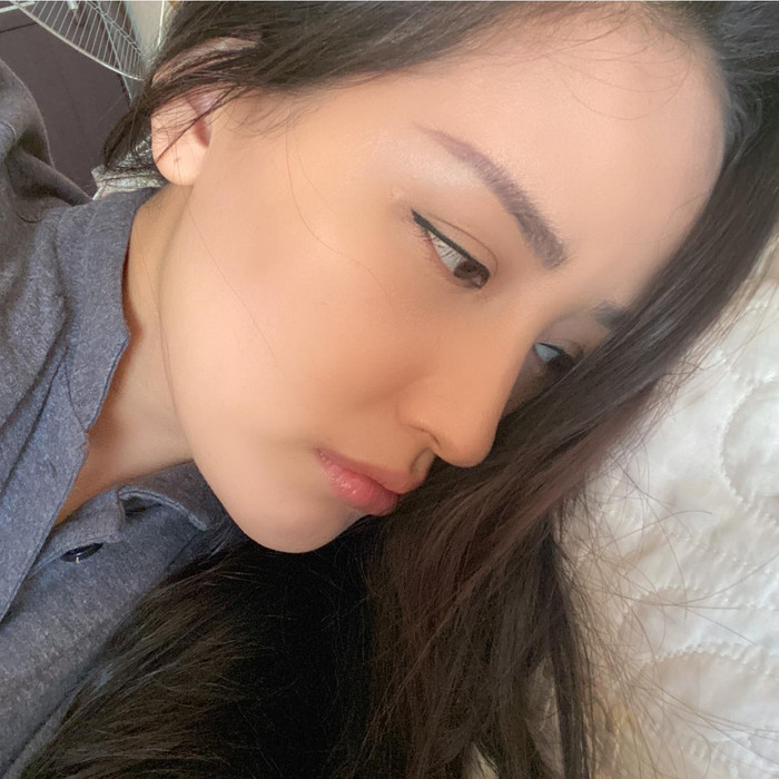 Mai Phương Thuý bị trúng gió. Ảnh: FBNV