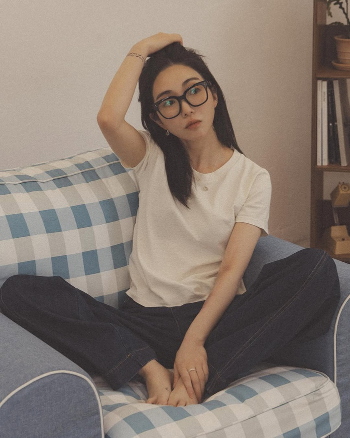 Nữ ca sĩ rời khỏi showbiz vì bị đồng nghiệp bắt nạt, nay làm việc tại phòng khám da liễu Ảnh 2