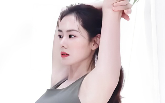 Son Ye Jin lần đầu đóng cảnh nóng trong phim 18+ Ảnh 2