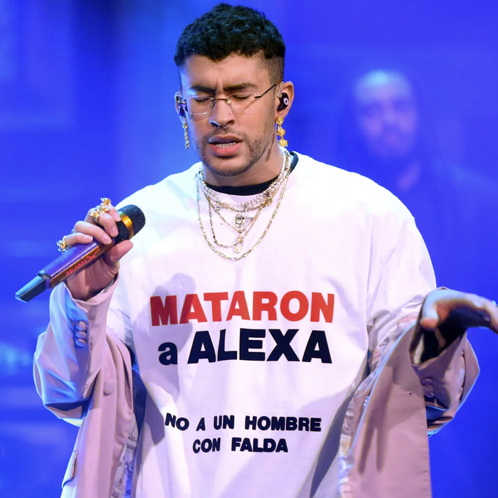 Nghệ sĩ Latin duy nhất có 17 ca khúc 'đổ bộ' Billboard HOT 100 trong một tuần Ảnh 7