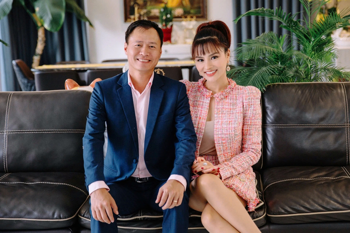 Vũ Thu Phương và chồng doanh nhân công bố tin ly hôn cách đây chưa lâu.